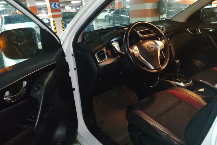 Used Nissan Qashqai 2017 2.0L CVT Smart Enjoyment Version China V Standard Driver Seat
