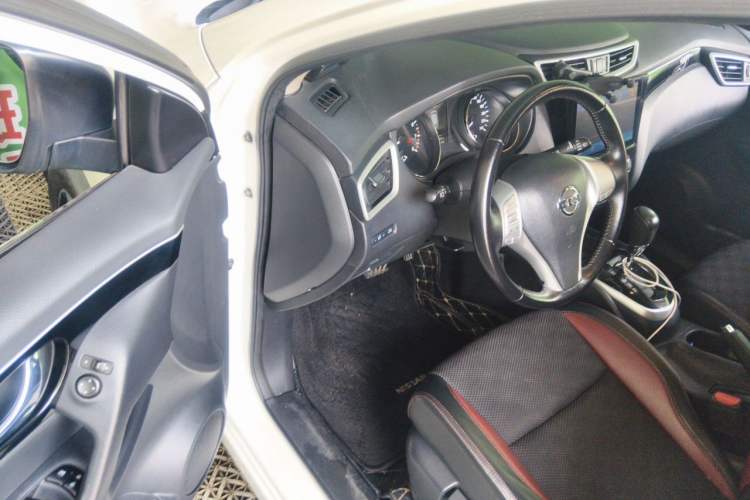 Used Nissan Qashqai 2017 2.0L CVT Smart Enjoyment Version China V Standard Driver Seat