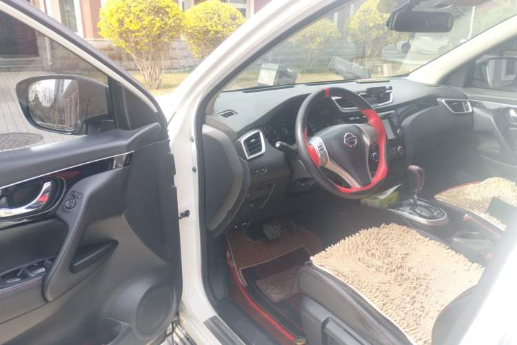 Used Nissan Qashqai 2017 2.0L CVT Smart Enjoyment Version China V Standard Driver Seat