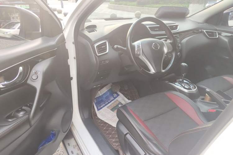 Used Nissan Qashqai 2017 2.0L CVT Smart Enjoyment Version China V Standard Driver Seat