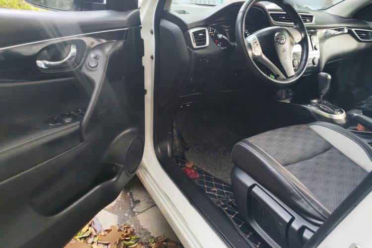Used Nissan Qashqai 2017 2.0L CVT Smart Enjoyment Version China V Standard Driver Seat