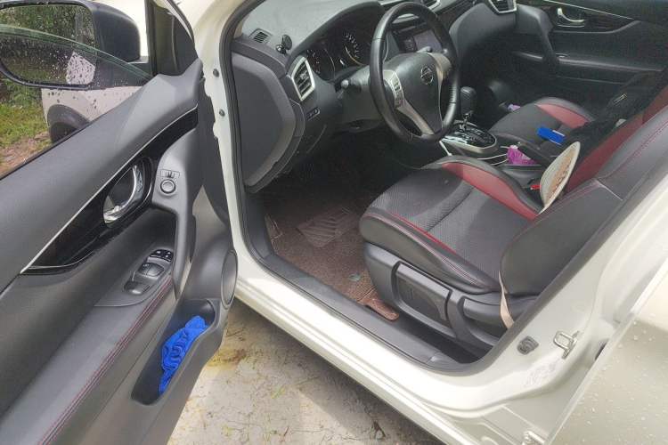 Used Nissan Qashqai 2017 2.0L CVT Smart Enjoyment Version China V Standard Driver Seat