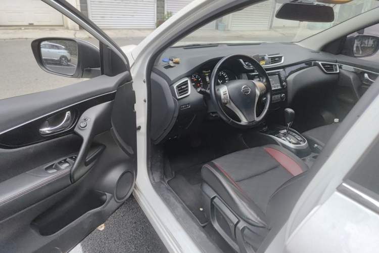 Used Nissan Qashqai 2017 2.0L CVT Luxury Edition China V Standard Driver Seat
