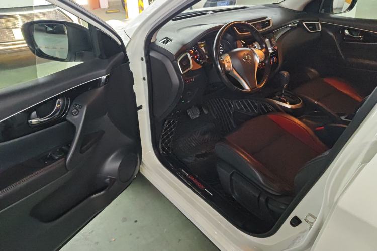 Used Nissan Qashqai 2017 2.0L CVT Smart Enjoyment Version China VI Standard Driver Seat