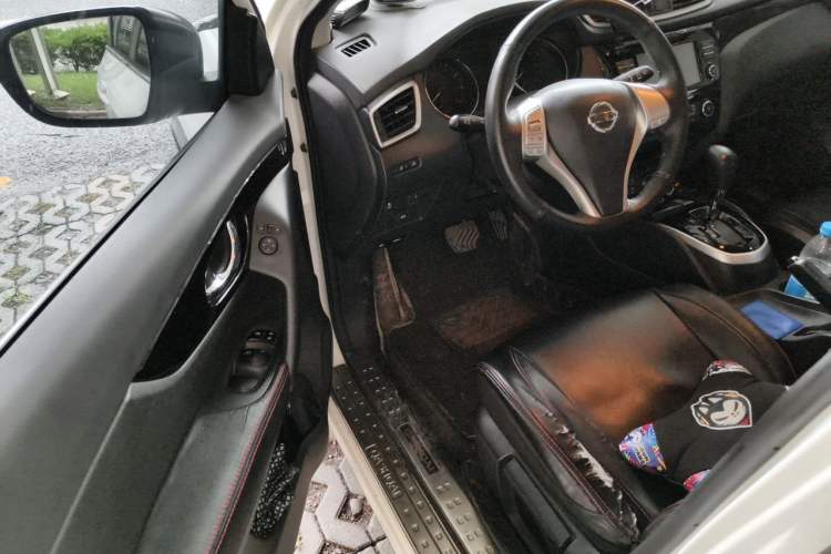 Used Nissan Qashqai 2017 2.0L CVT Elite Edition China V Standard Driver Seat