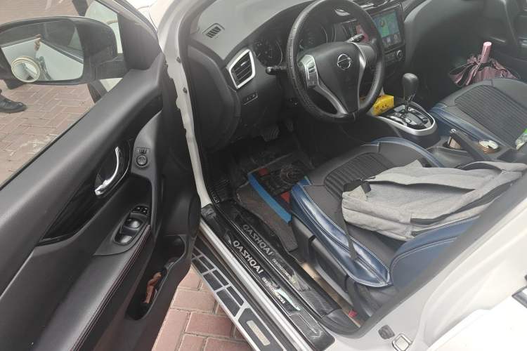 Used Nissan Qashqai 2017 2.0L CVT Elite Edition China V Standard Driver Seat