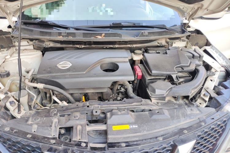Used Nissan Qashqai 2017 2.0L CVT Smart Enjoyment Version China V Standard Engine Bay