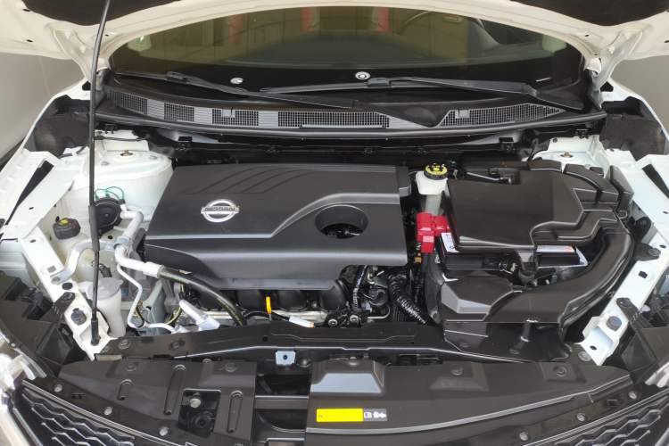 Used Nissan Qashqai 2017 2.0L CVT Luxury Edition China V Standard Engine Bay