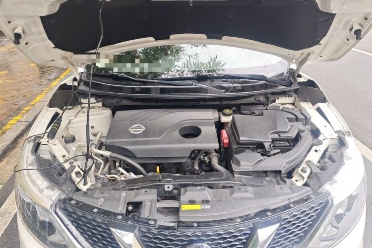 Used Nissan Qashqai 2017 2.0L CVT Smart Enjoyment Version China V Standard Engine Bay