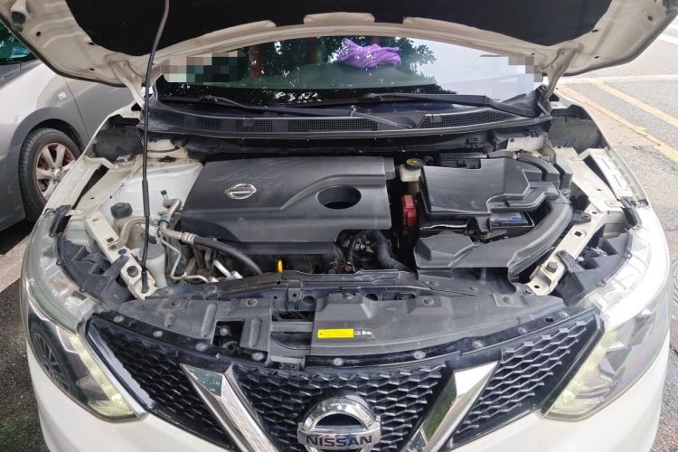 Used Nissan Qashqai 2017 2.0L CVT Smart Enjoyment Version China V Standard Engine Bay