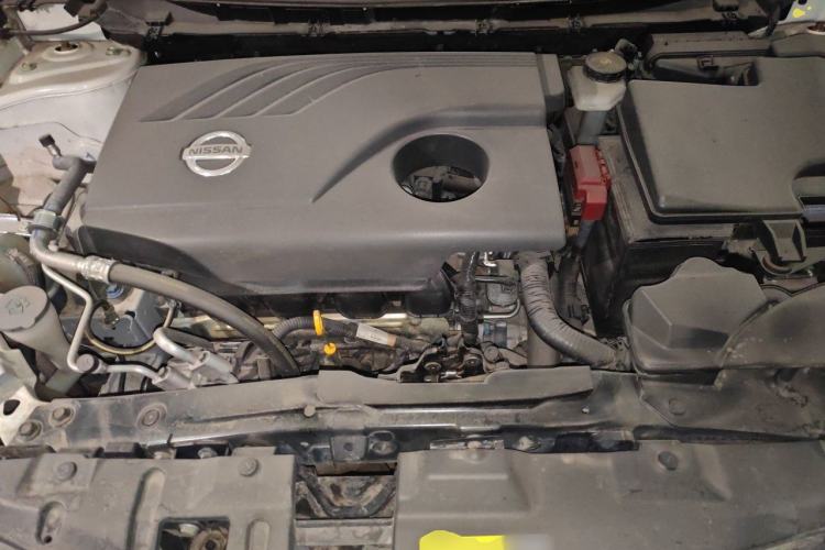 Used Nissan Qashqai 2017 2.0L CVT Smart Enjoyment Version China V Standard Engine Bay
