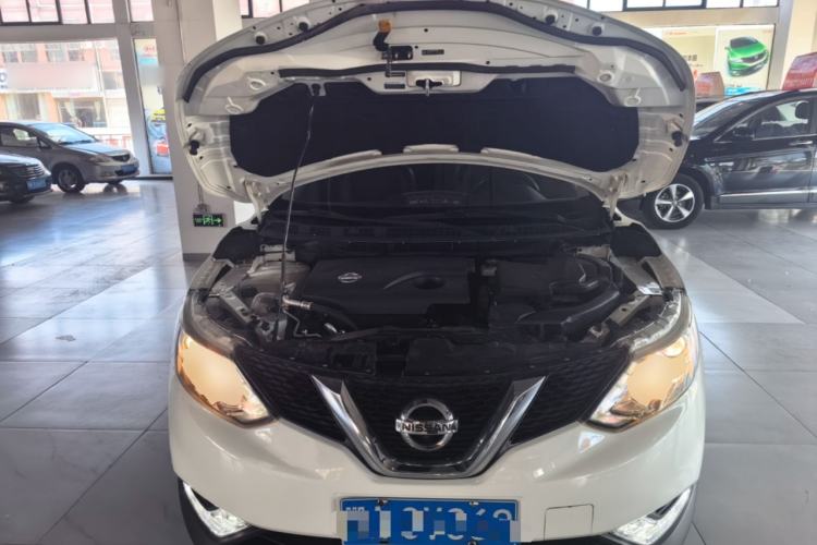 Used Nissan Qashqai 2017 2.0L CVT Luxury Edition China V Standard Engine Bay