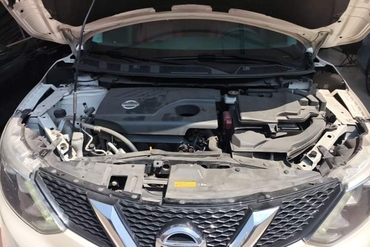 Used Nissan Qashqai 2017 2.0L CVT Elite Edition China V Standard Engine Bay