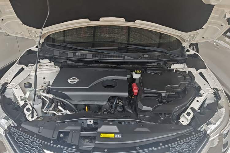 Used Nissan Qashqai 2017 2.0L CVT Luxury Edition China V Standard Engine Bay