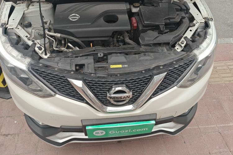 Used Nissan Qashqai 2017 2.0L CVT Smart Enjoyment Version China V Standard Engine Bay