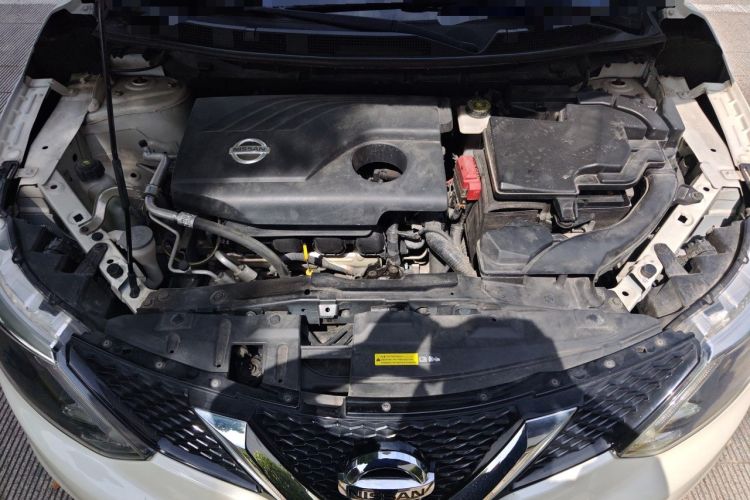 Used Nissan Qashqai 2017 2.0L CVT Smart Enjoyment Version China V Standard Engine Bay
