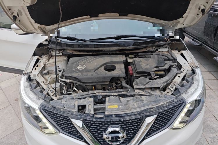 Used Nissan Qashqai 2017 2.0L CVT Smart Enjoyment Version China V Standard Engine Bay
