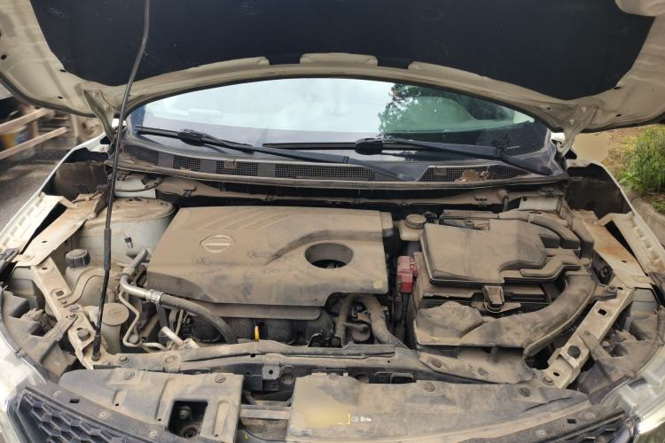 Used Nissan Qashqai 2017 2.0L CVT Luxury Edition China VI Standard Engine Bay