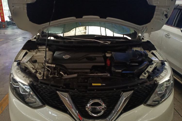 Used Nissan Qashqai 2017 2.0L CVT Elite Edition China V Standard Engine Bay