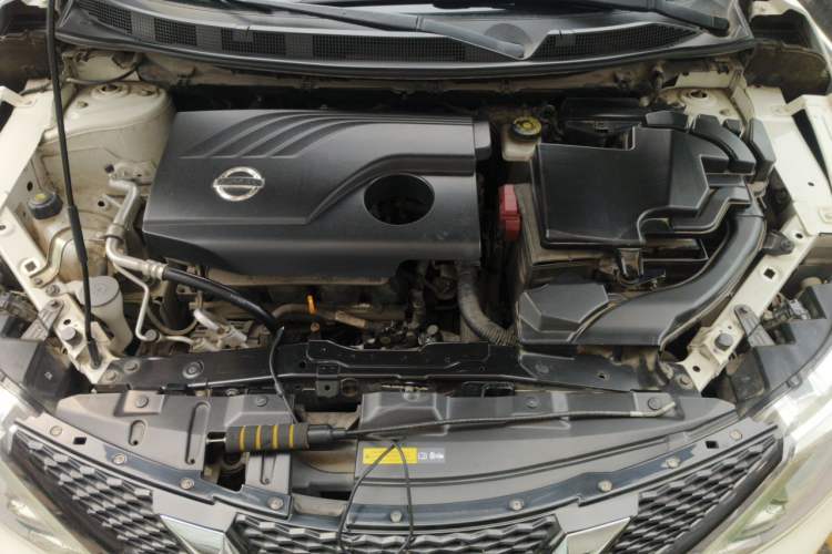 Used Nissan Qashqai 2017 2.0L CVT Elite Edition China V Standard Engine Bay