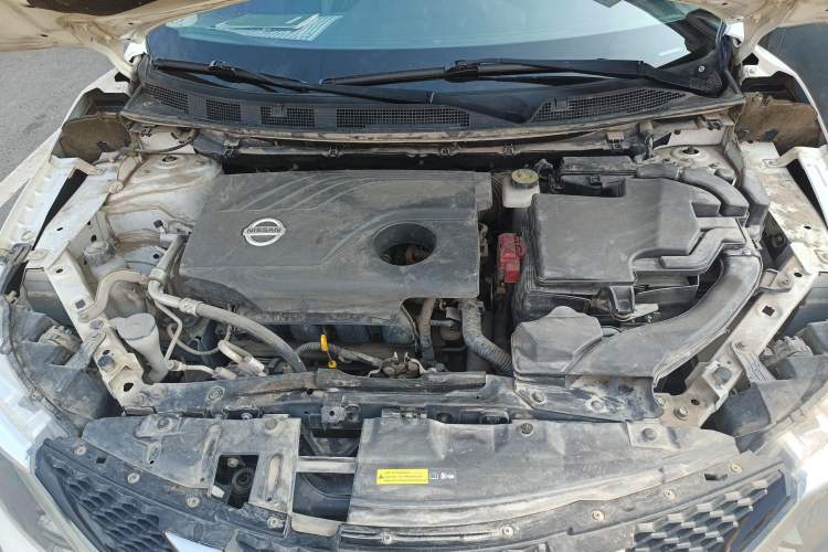 Used Nissan Qashqai 2017 2.0L CVT Elite Edition China V Standard Engine Bay