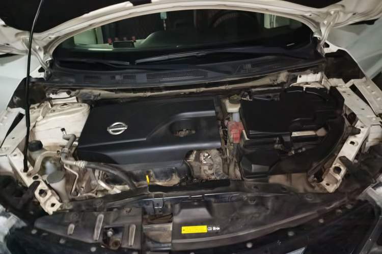 Used Nissan Qashqai 2017 2.0L CVT Luxury Edition China VI Standard Engine Bay