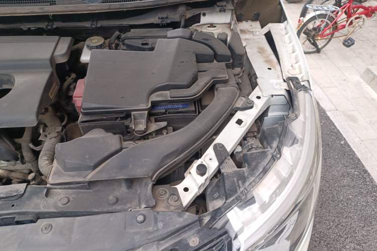 Used Nissan Qashqai 2017 2.0L CVT Luxury Edition China V Standard Engine Bay Left