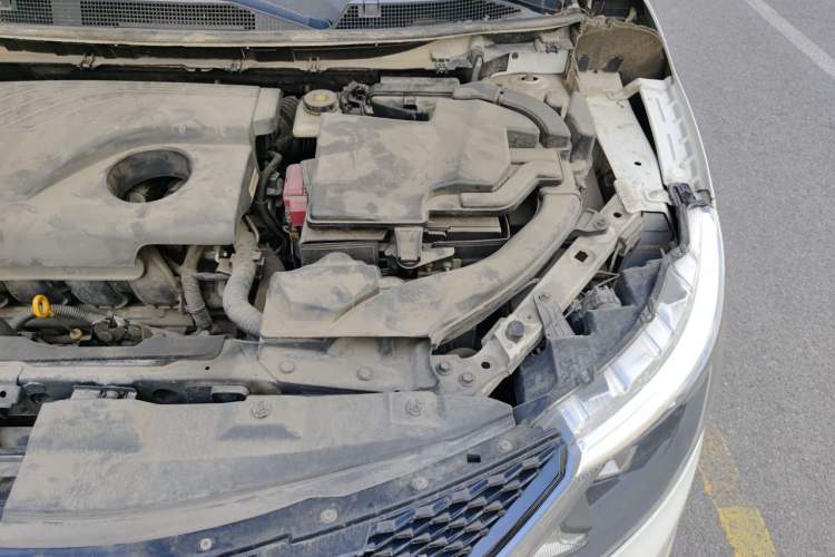 Used Nissan Qashqai 2017 2.0L CVT Smart Enjoyment Version China VI Standard Engine Bay Left