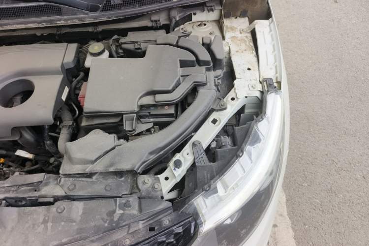 Used Nissan Qashqai 2017 2.0L CVT Elite Edition China V Standard Engine Bay Left