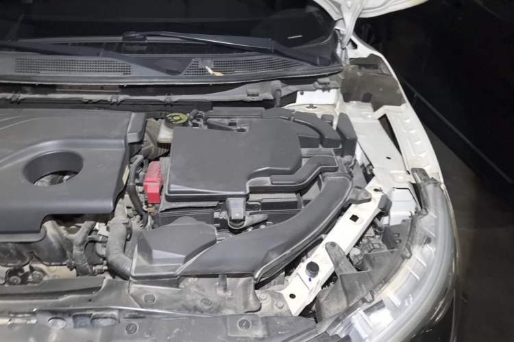 Used Nissan Qashqai 2017 2.0L CVT Luxury Edition China V Standard Engine Bay Left