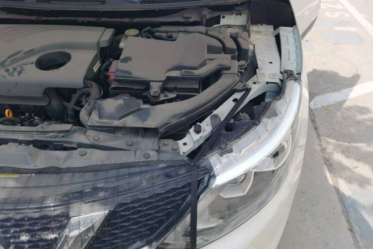 Used Nissan Qashqai 2017 2.0L CVT Luxury Edition China V Standard Engine Bay Left