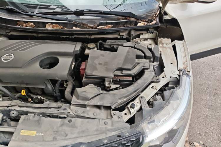 Used Nissan Qashqai 2017 2.0L CVT Smart Enjoyment Version China V Standard Engine Bay Left