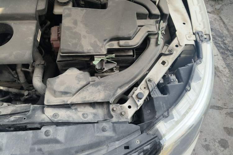Used Nissan Qashqai 2017 2.0L CVT Smart Enjoyment Version China V Standard Engine Bay Left