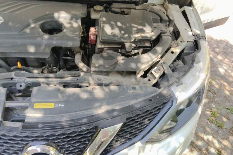 Used Nissan Qashqai 2017 2.0L CVT Smart Enjoyment Version China V Standard Engine Bay Left