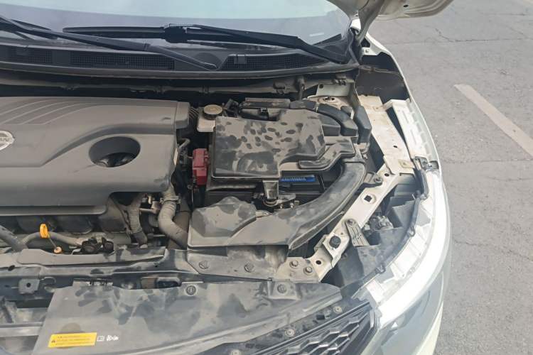 Used Nissan Qashqai 2017 2.0L CVT Elite Edition China V Standard Engine Bay Left