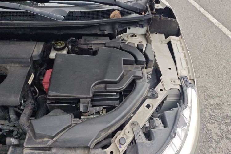 Used Nissan Qashqai 2017 2.0L CVT Smart Enjoyment Version China V Standard Engine Bay Left