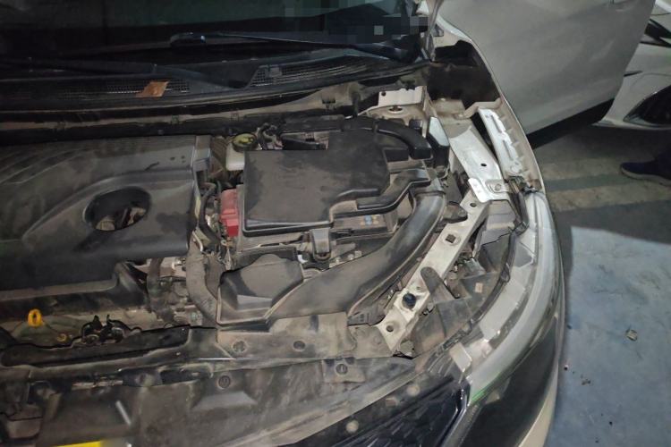 Used Nissan Qashqai 2017 2.0L CVT Elite Edition China V Standard Engine Bay Left