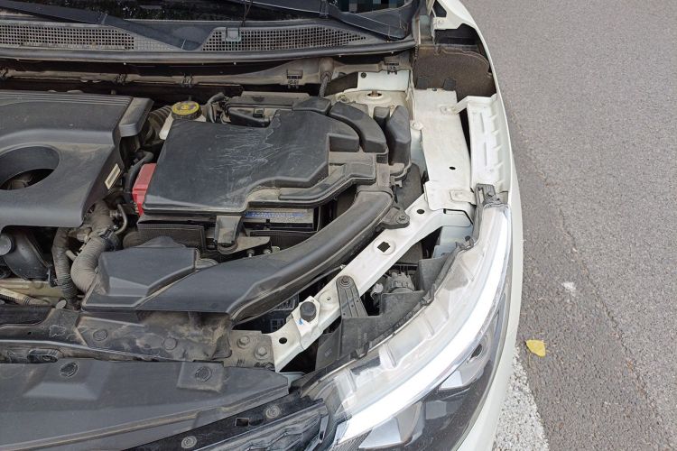 Used Nissan Qashqai 2017 2.0L CVT Luxury Edition China VI Standard Engine Bay Left