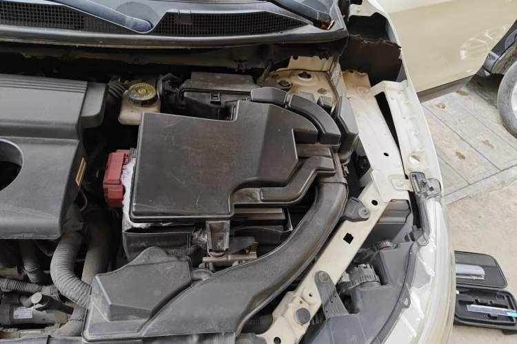 Used Nissan Qashqai 2017 2.0L CVT Smart Enjoyment Version China V Standard Engine Bay Left