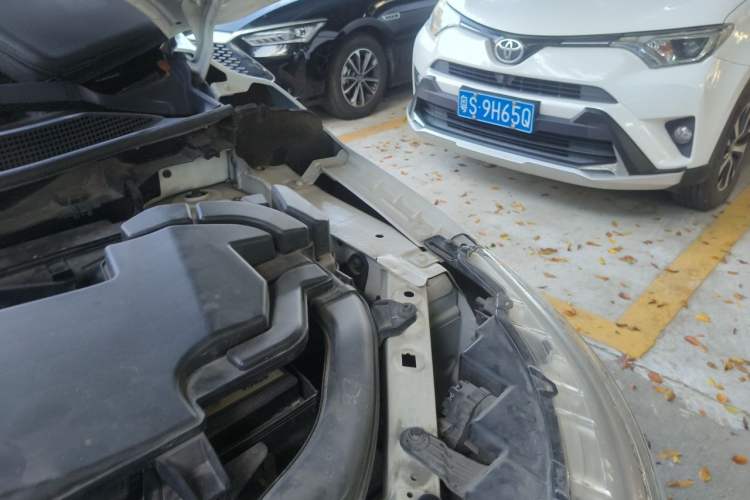 Used Nissan Qashqai 2017 2.0L CVT Smart Enjoyment Version China V Standard Engine Bay Left