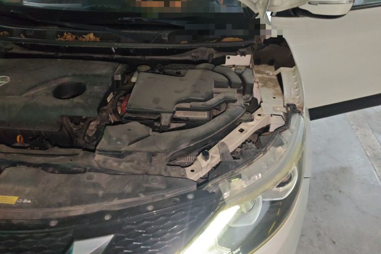 Used Nissan Qashqai 2017 2.0L CVT Elite Edition China V Standard Engine Bay Left