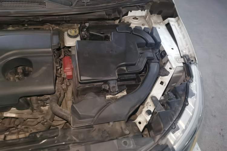 Used Nissan Qashqai 2017 2.0L CVT Luxury Edition China VI Standard Engine Bay Left