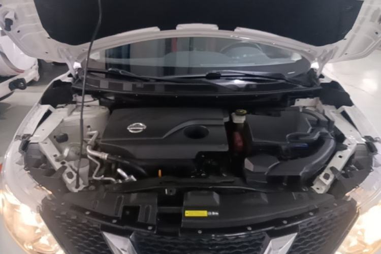 Used Nissan Qashqai 2017 2.0L CVT Smart Enjoyment Version China V Standard Engine Bay