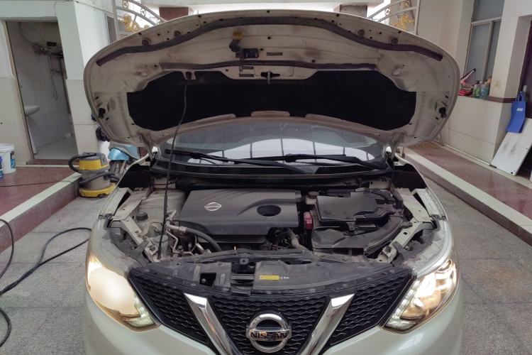 Used Nissan Qashqai 2017 2.0L CVT Smart Enjoyment Version China V Standard Engine Bay