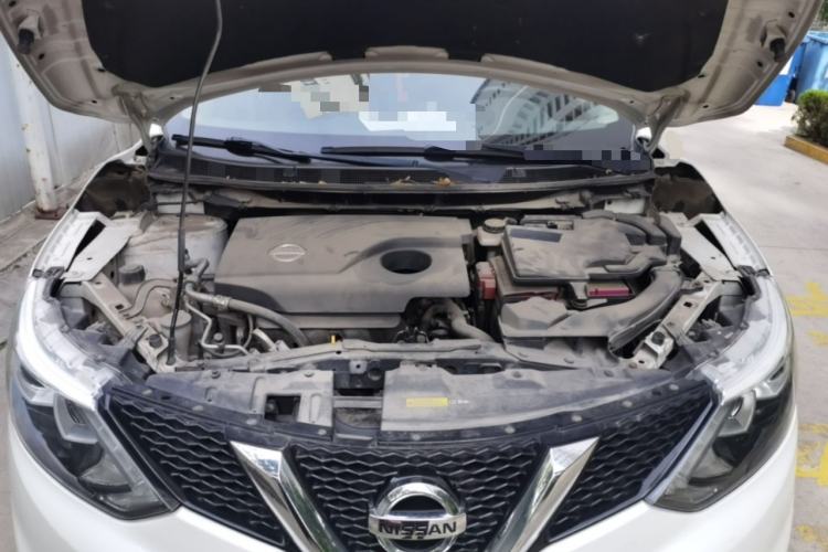 Used Nissan Qashqai 2017 2.0L CVT Smart Enjoyment Version China V Standard Engine Bay