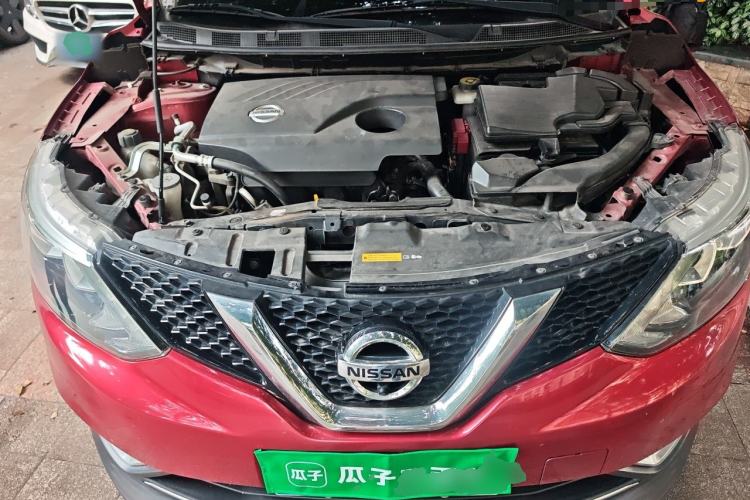 Used Nissan Qashqai 2017 2.0L CVT Smart Enjoyment Version China VI Standard Engine Bay