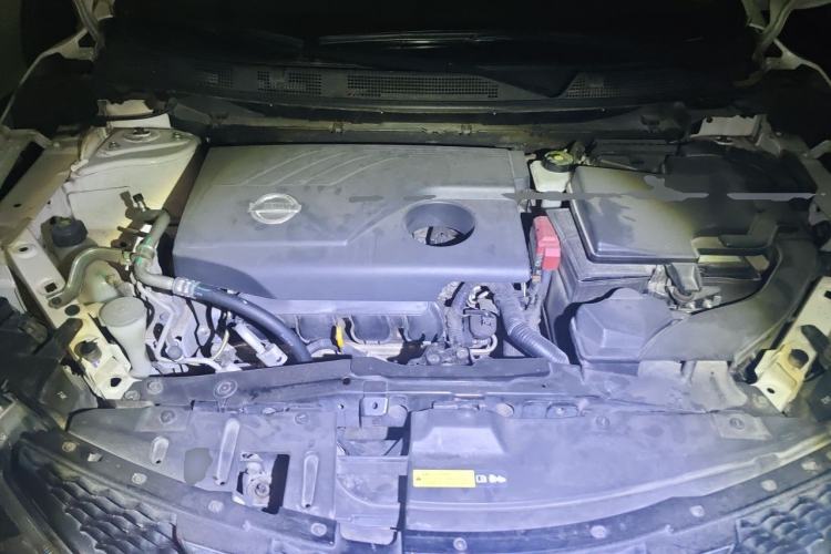 Used Nissan Qashqai 2017 2.0L CVT Elite Edition China V Standard Engine Bay
