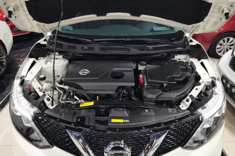 Used Nissan Qashqai 2017 2.0L CVT Luxury Edition China V Standard Engine Bay