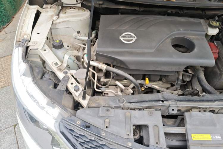 Used Nissan Qashqai 2017 2.0L CVT Smart Enjoyment Version China V Standard Engine Bay Right