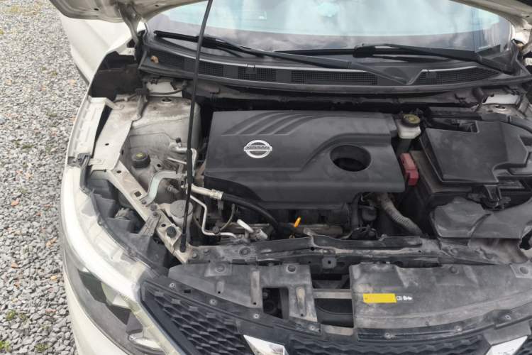 Used Nissan Qashqai 2017 2.0L CVT Smart Enjoyment Version China V Standard Engine Bay Right